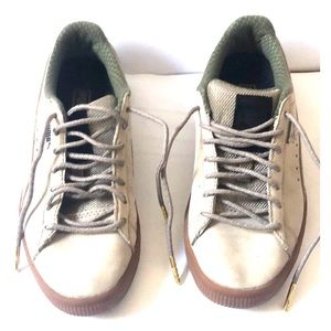 BRAND NEW Puma Sneakers
